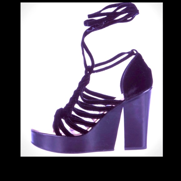 Authentic Chanel Velvet Platforms - Picture 1 of 8